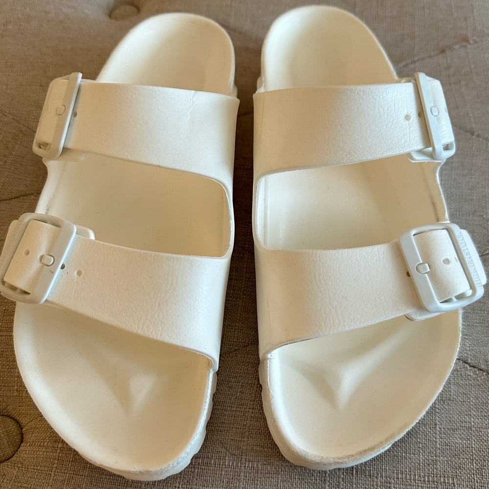 Birkenstock Arizona Essentials Slide Sandal White Sz 37/6.5